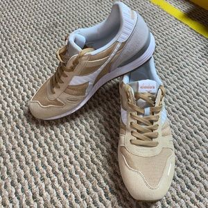Diadora shoes